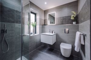 Photo 31- click for photo gallery